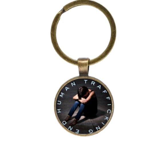 END HUMAN TRAFFICKING #2 CUSTOM KEY RING - Picture 6 of 6